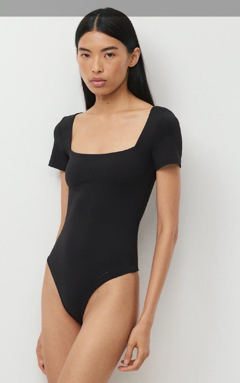 Aritzia Original Contour Manner Squareneck Bodysuit